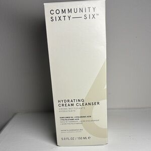 Community Sixty-Six Hydrating Cream Cleanser - White